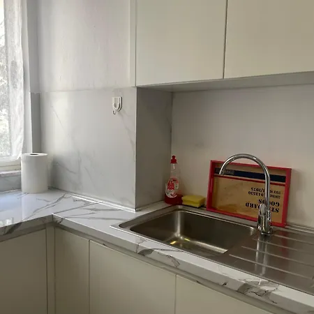 Dreamscape Pazari I Ri 地拉那